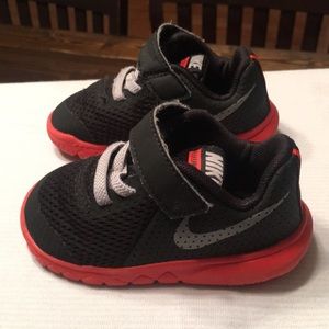 Nike Toddler boy shoes